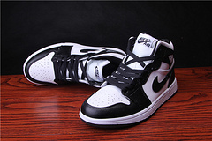 乔丹1代67超a内气垫钢印乔丹AirJordan1RetroHighOGAJ1黑白熊猫情侣3647